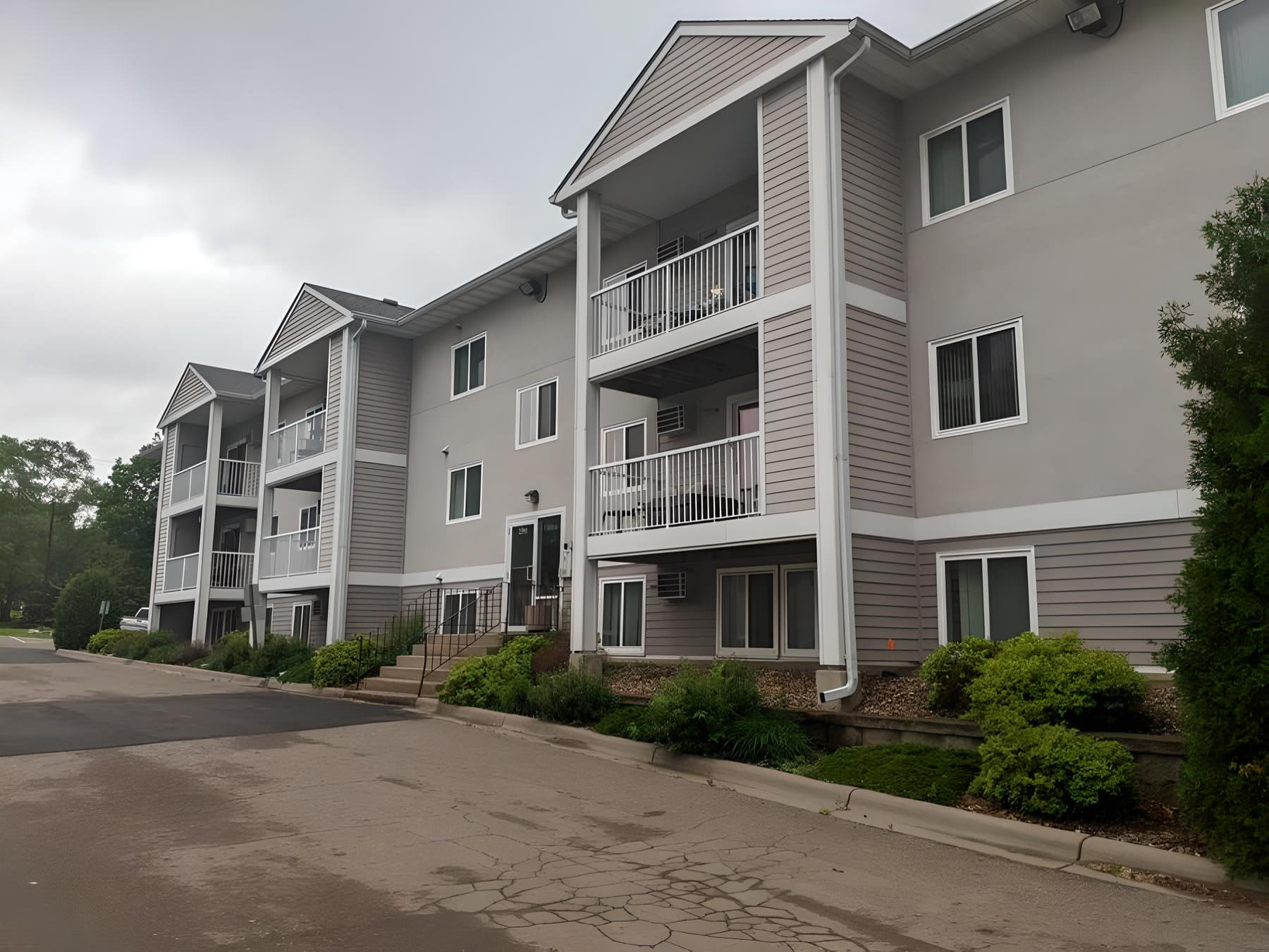265 Silver Lake Road 205 – photo 1