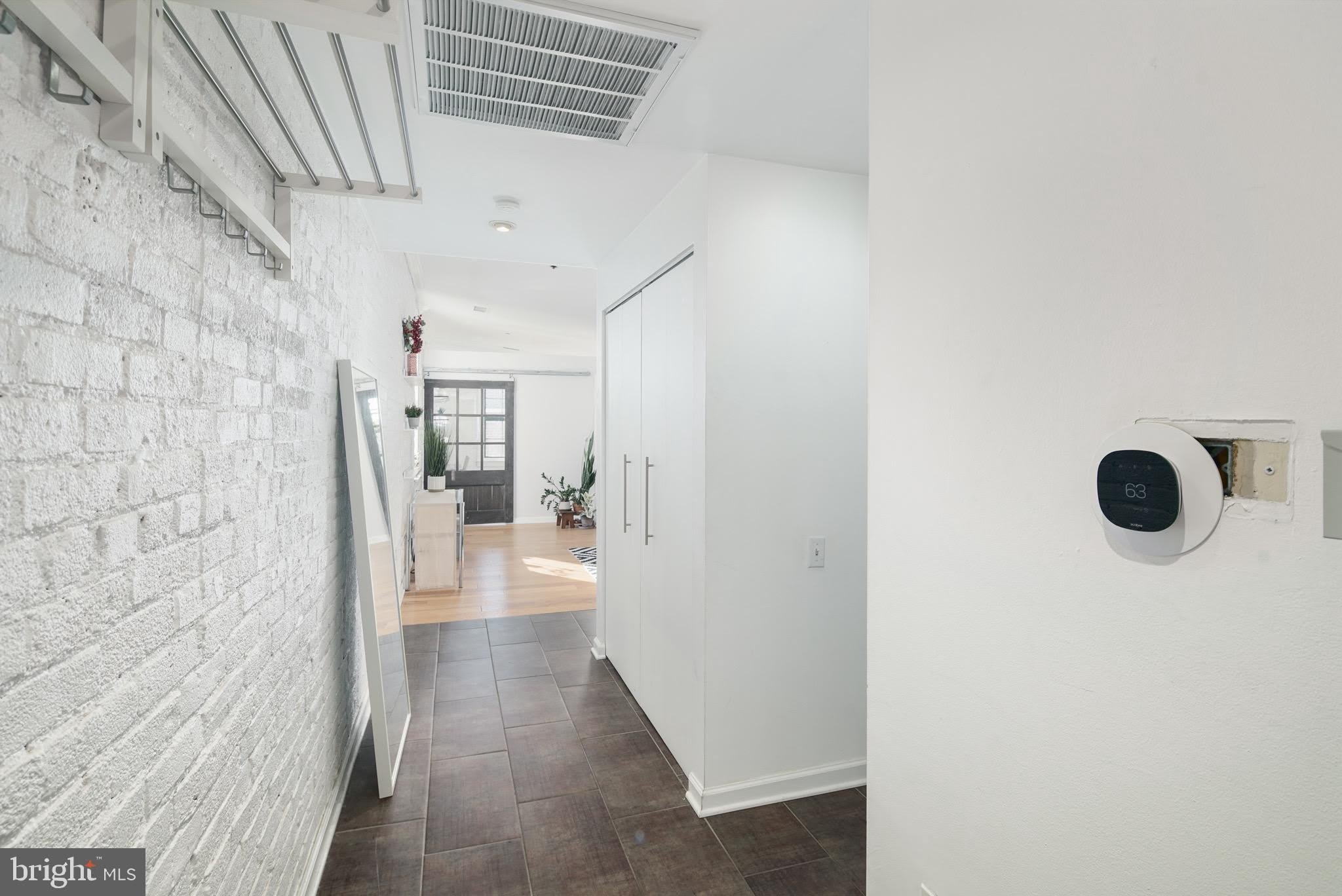 315 New Street – photo 2