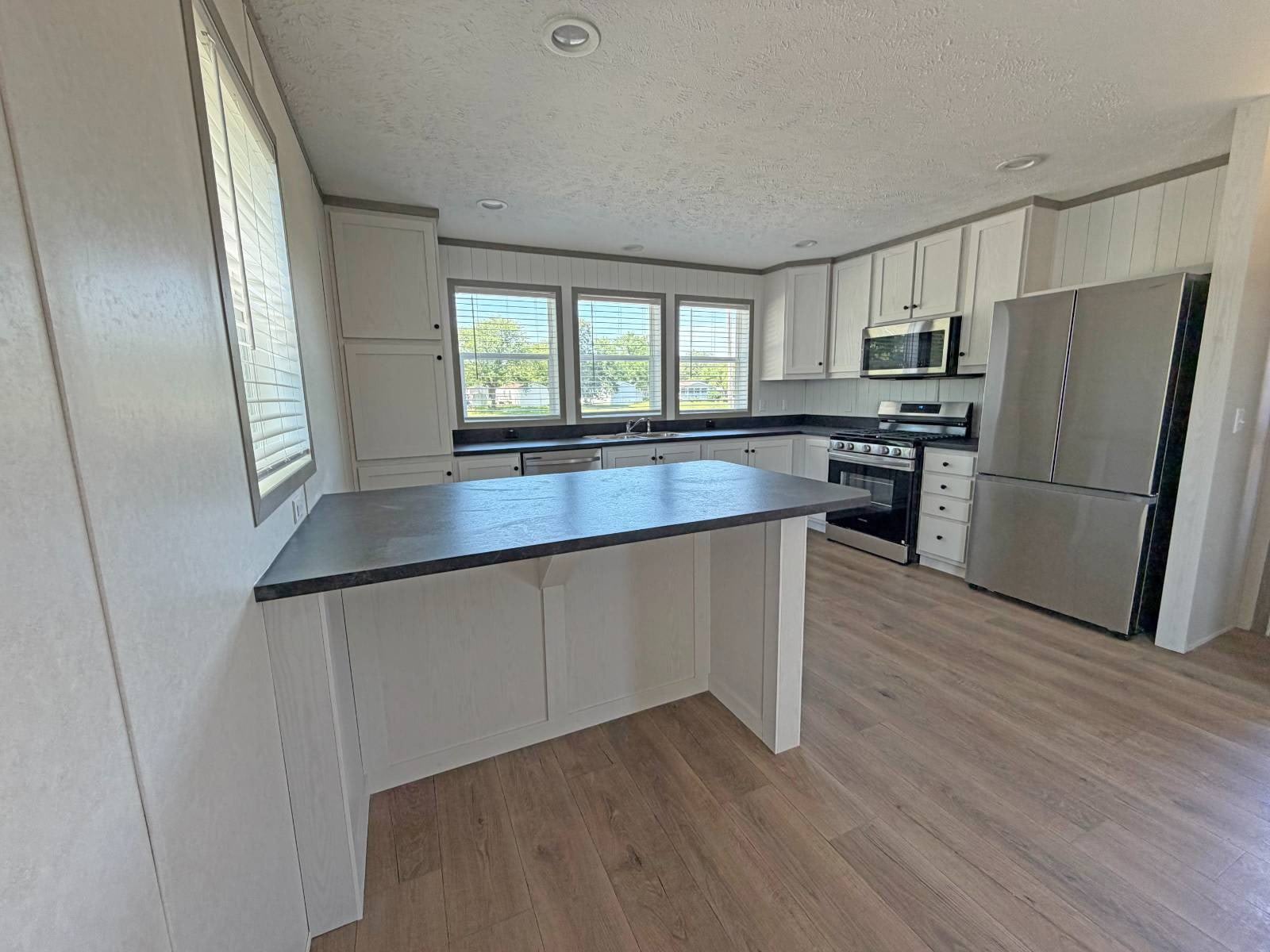 14876 Washington Road – photo 1