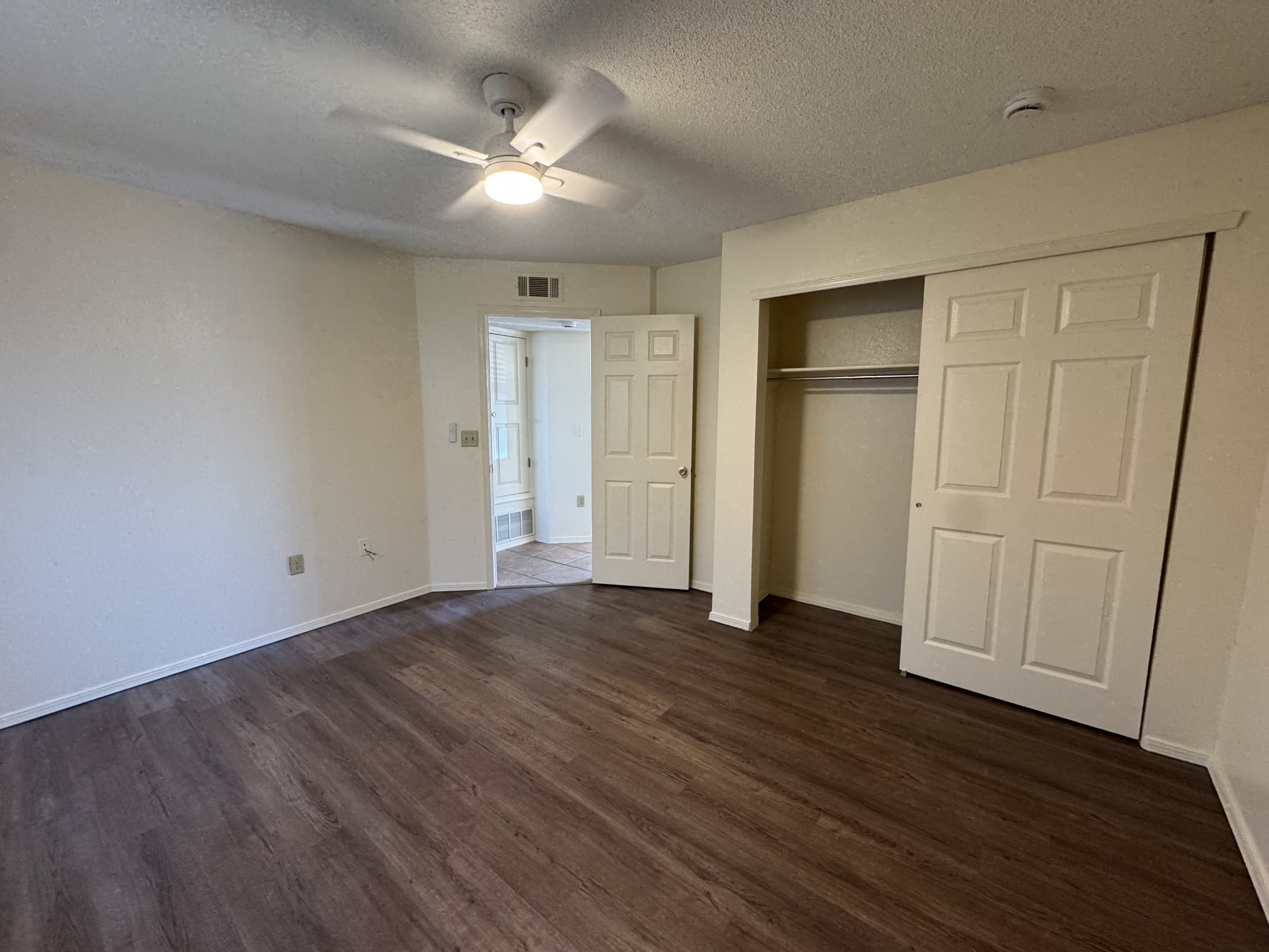 8715 Independence Drive #10 – photo 5