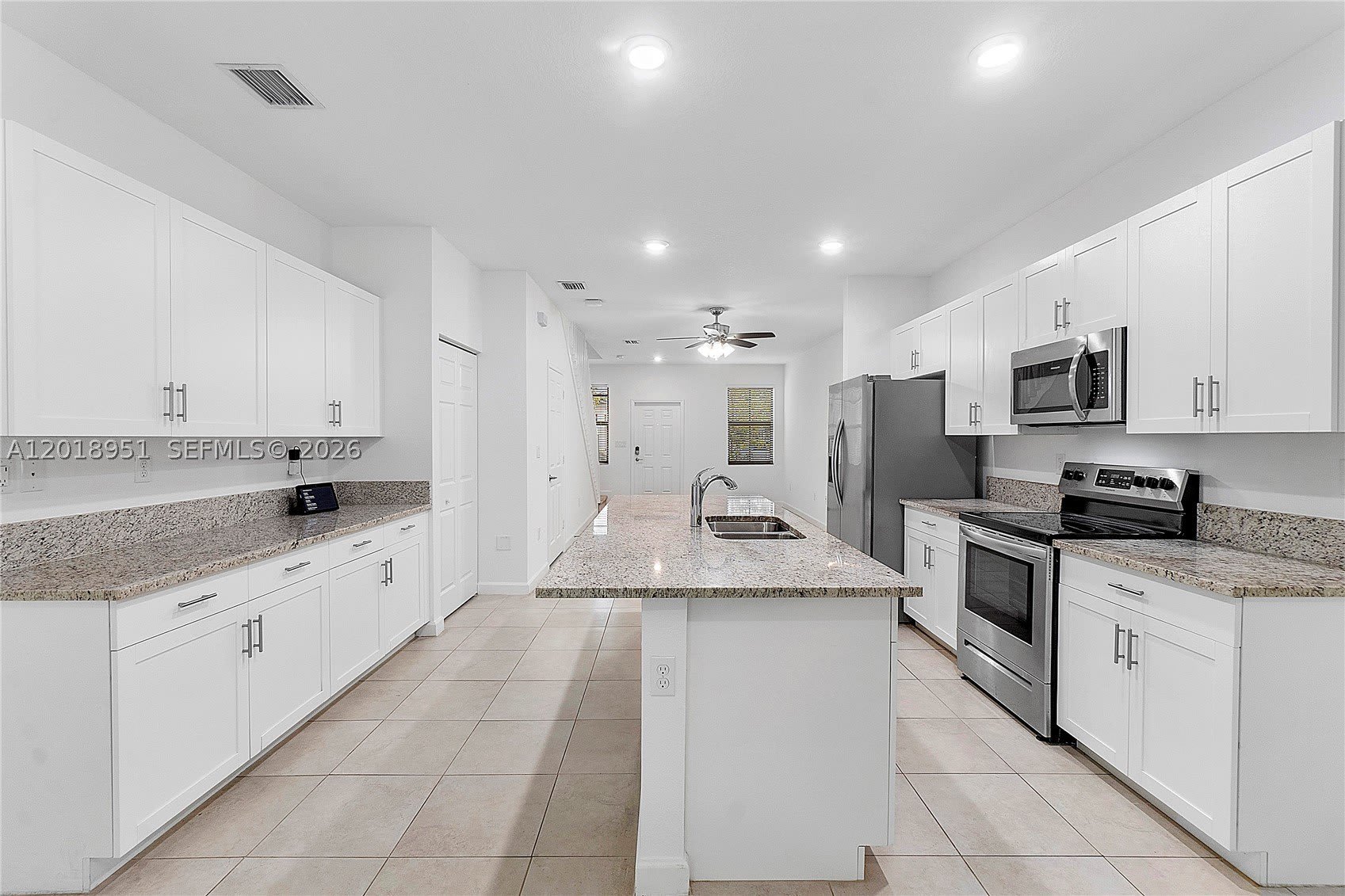 1541 SW 28th St – photo 5