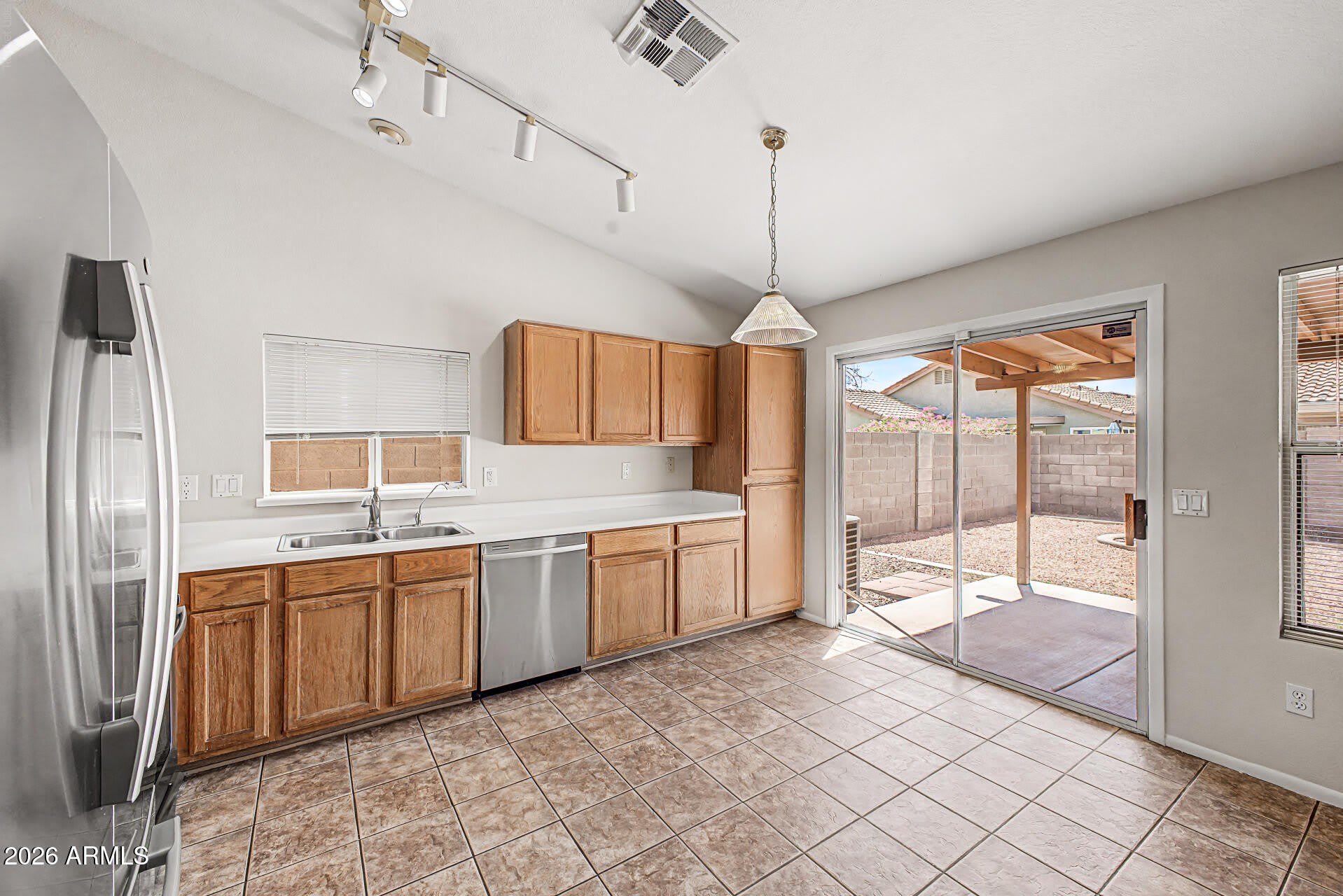 9969 W MACKENZIE Drive – photo 4