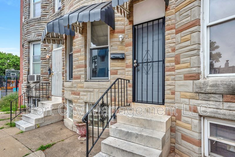1806 Aiken Street – photo 2