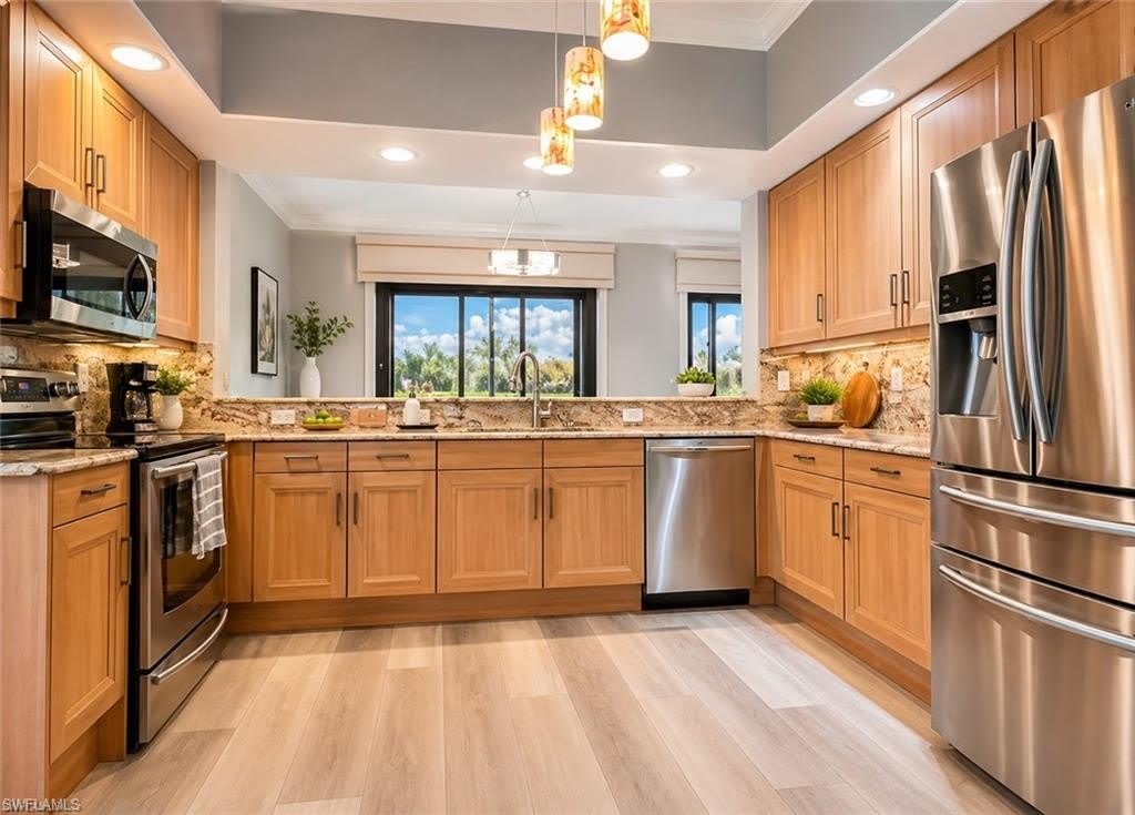 817 Regency Reserve Cir – photo 3