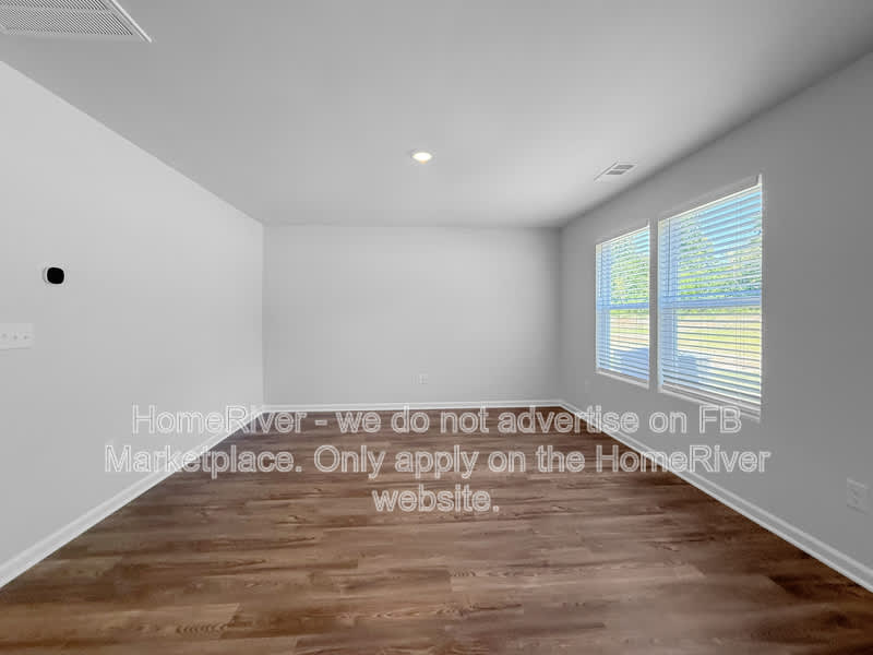 483 Sundown Dr – photo 3