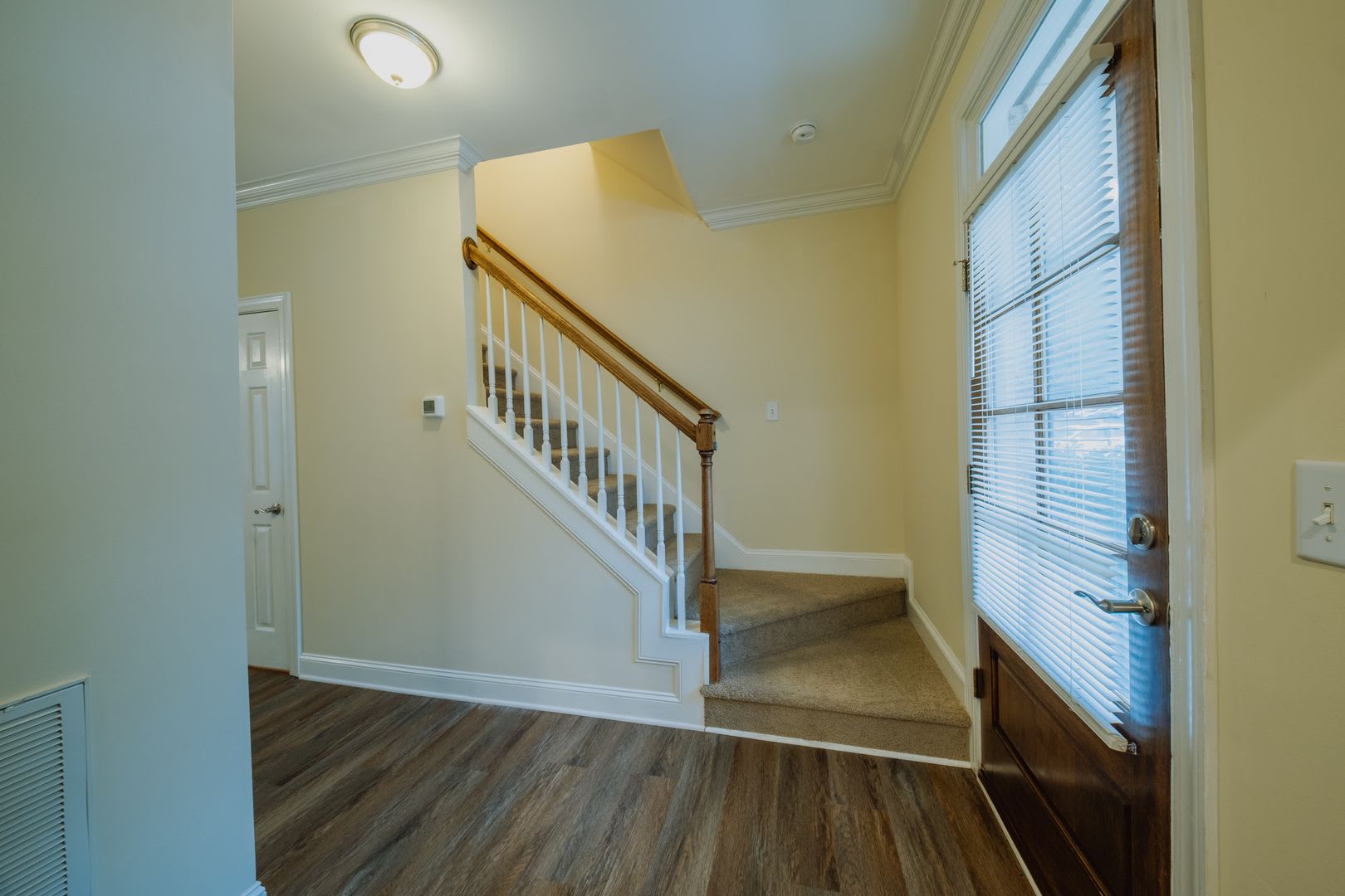 Beautifully Updated 3 Bedroom Home in a Quiet area– 8 Hydrangea Ct – photo 4