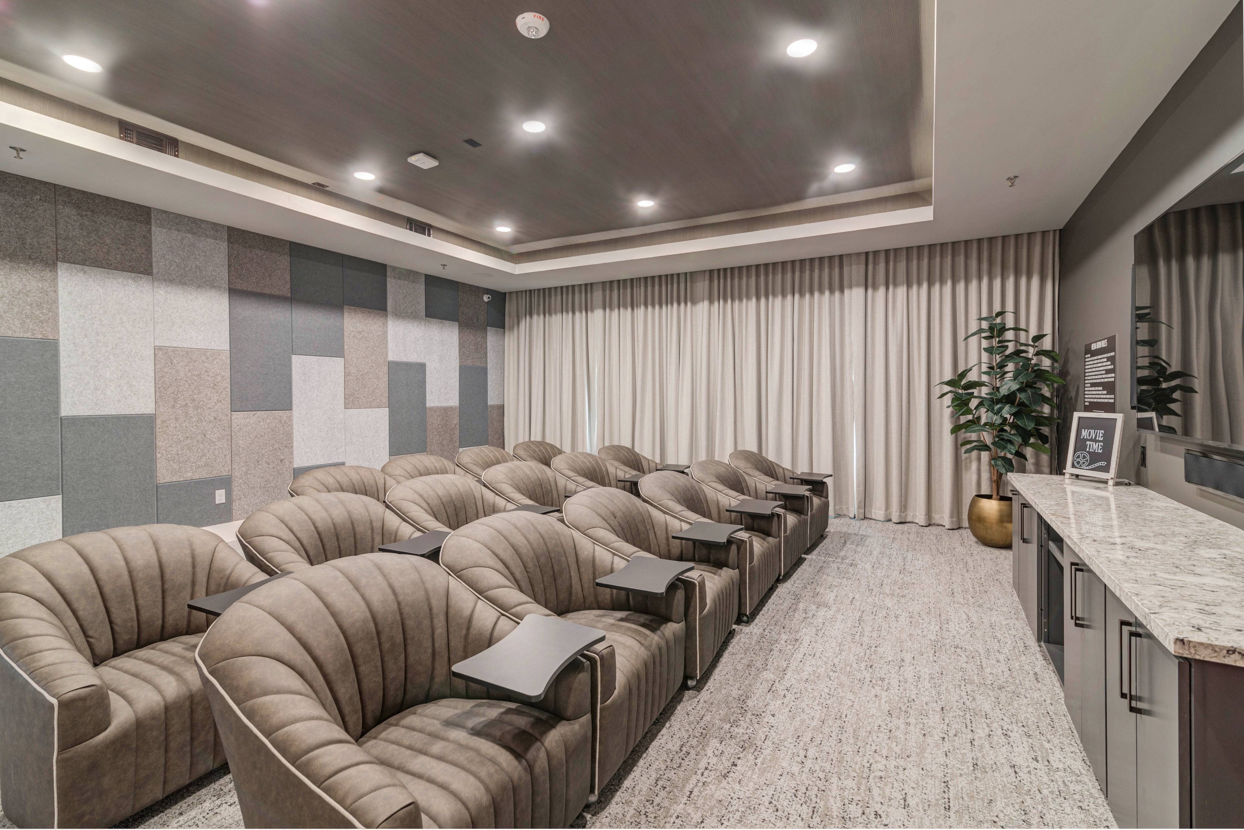 Album Benbrook 55 Apartment Homes – photo 2