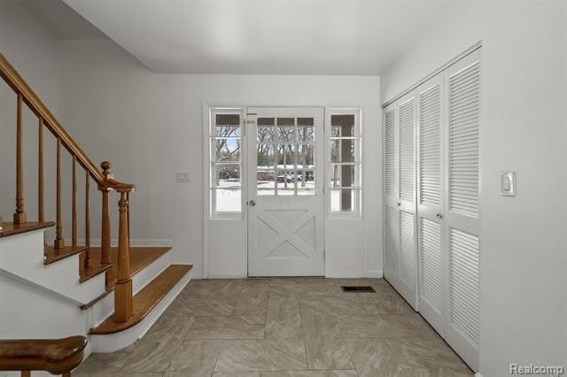 5570 FORMAN Drive – photo 4