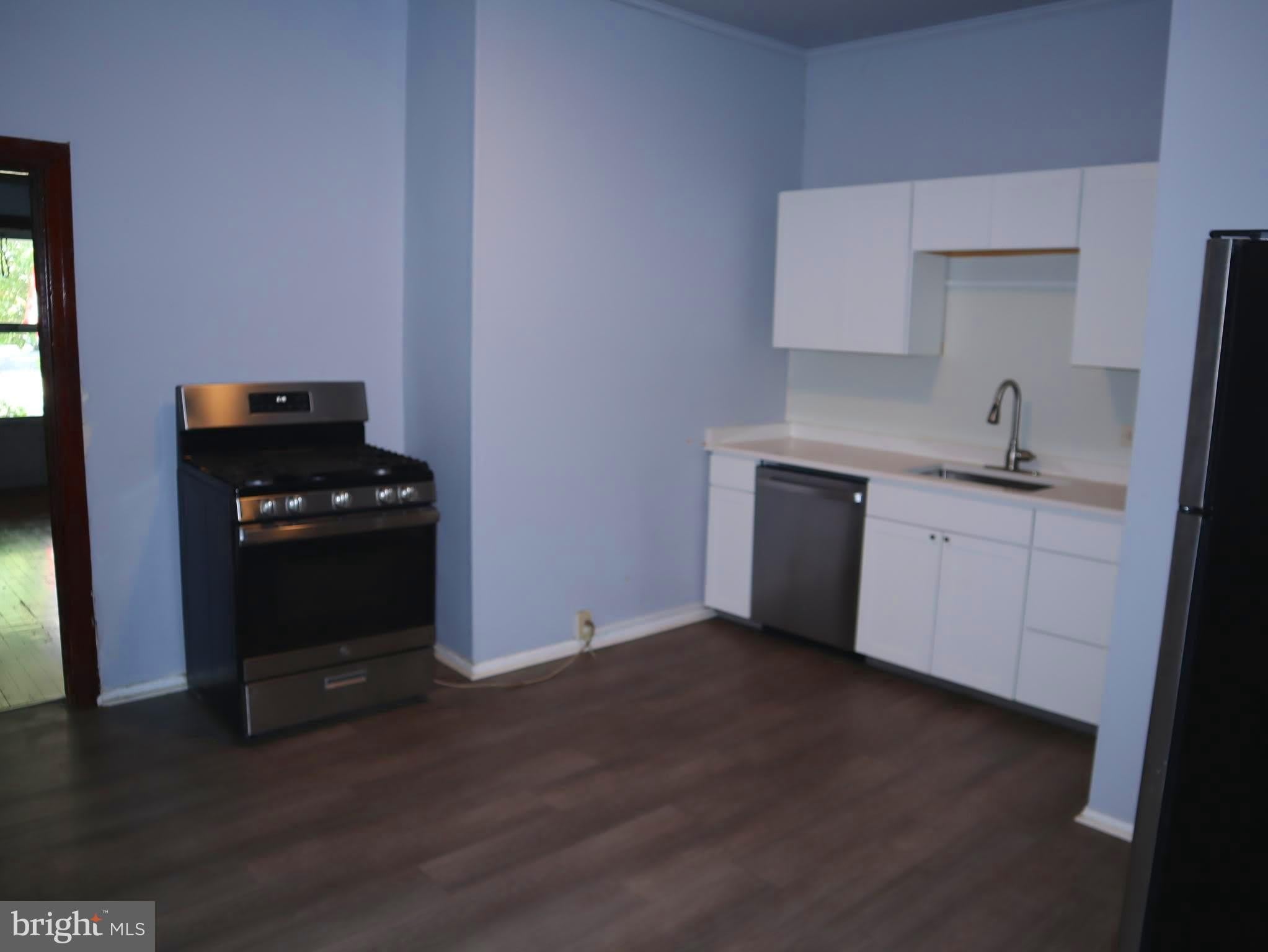 208 LINDEN Avenue – photo 4
