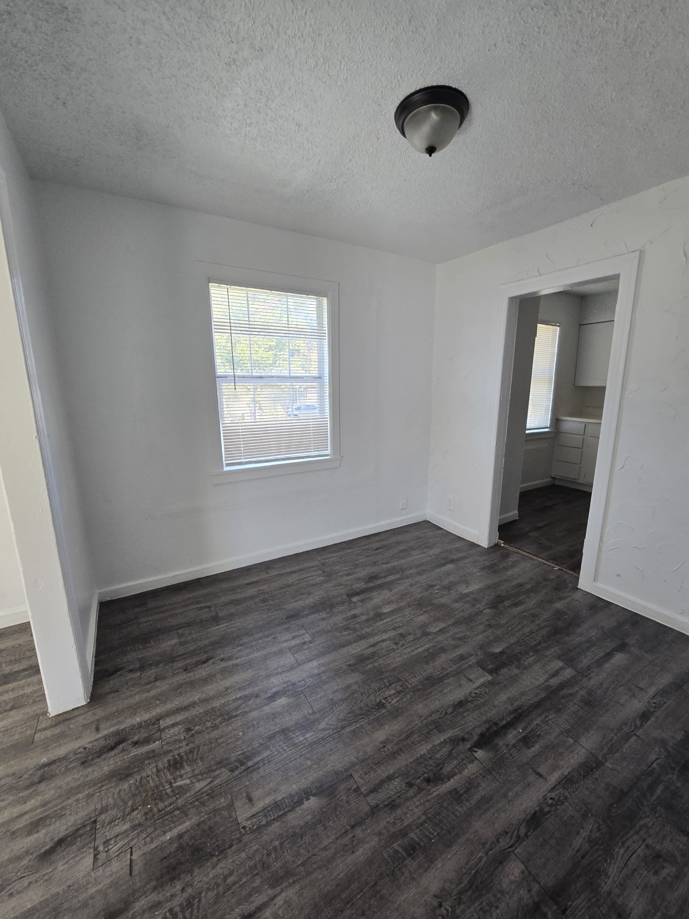 2501 NE 16th St – photo 4