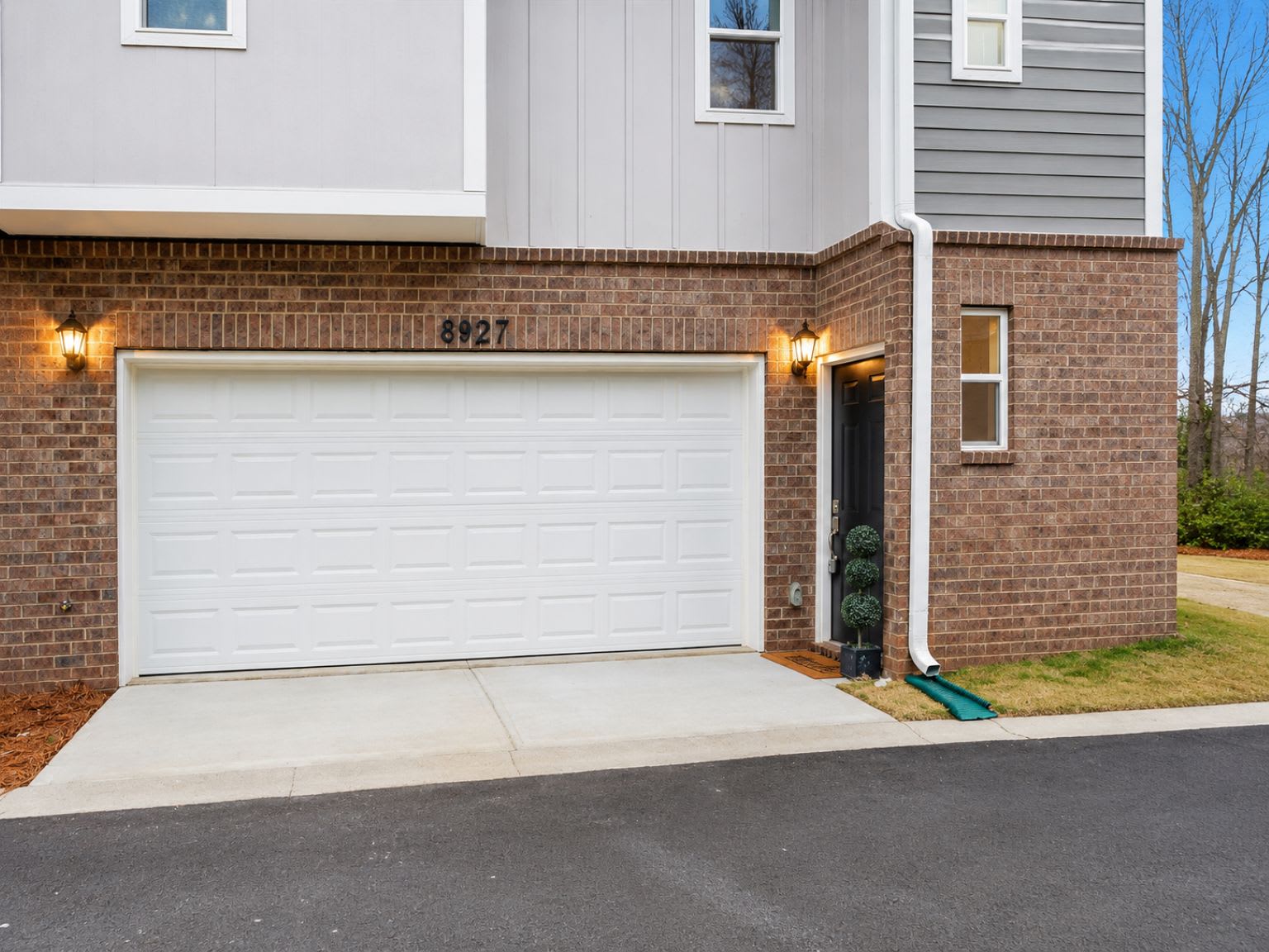 8927 Sharonbrook Drive – photo 2