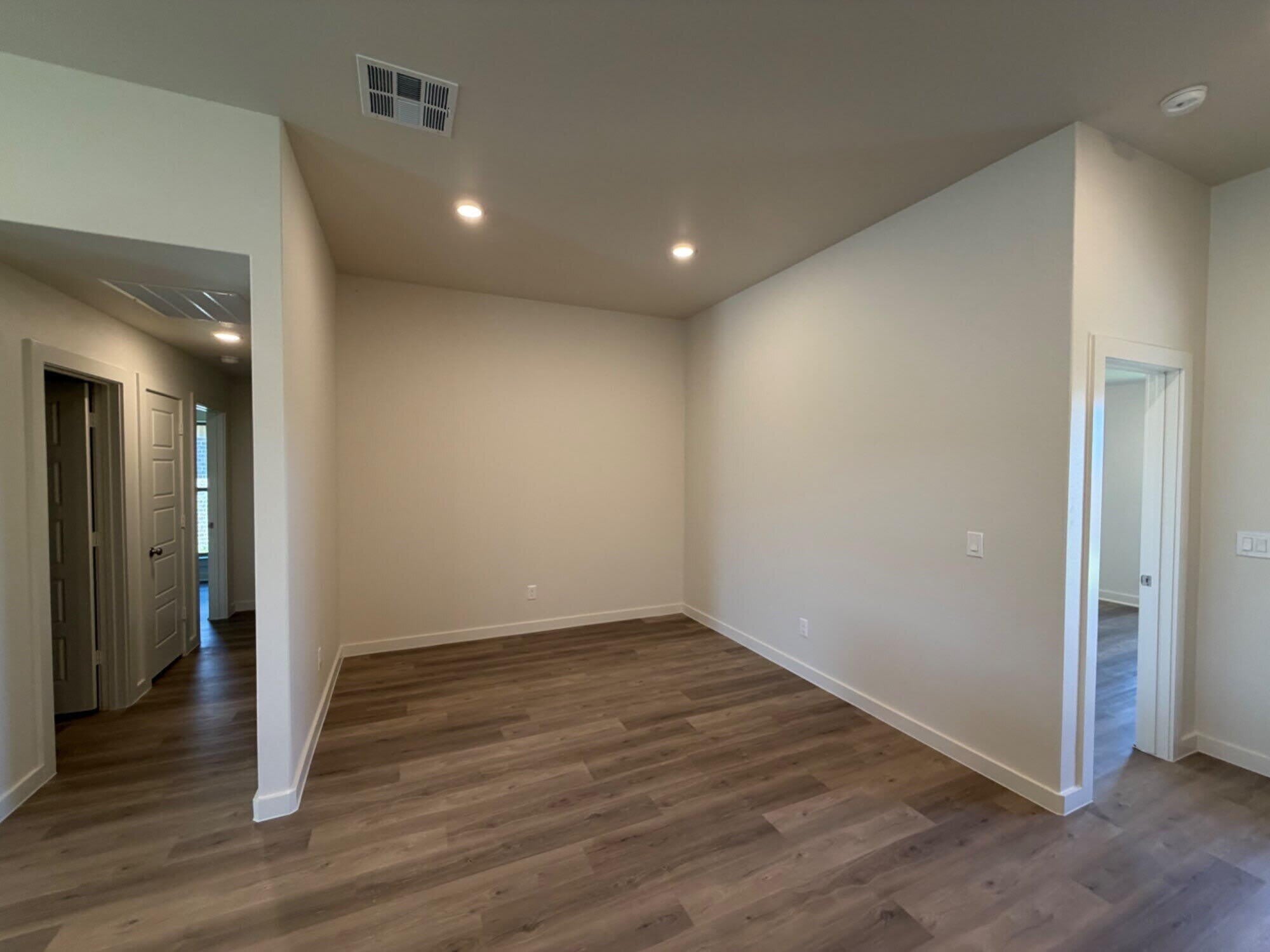 2407 Helena Avenue – photo 5