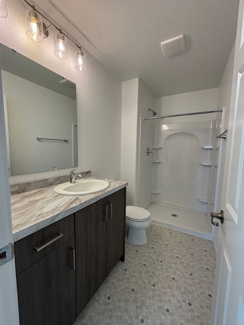 3 Bedroom 3 Bathroom Townhomes – photo 2