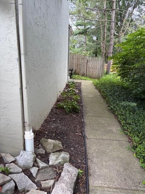 938 Bluffway Drive – photo 2
