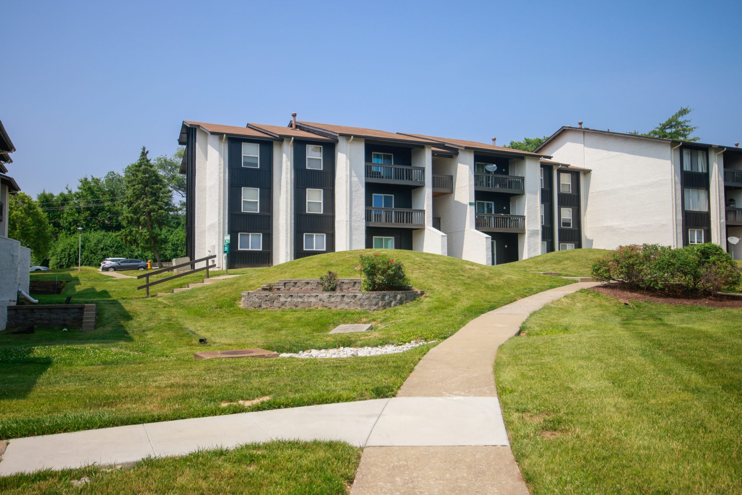 Brighton Apartments – photo 2