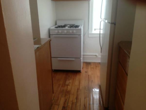 1367 W Estes Ave – photo 5