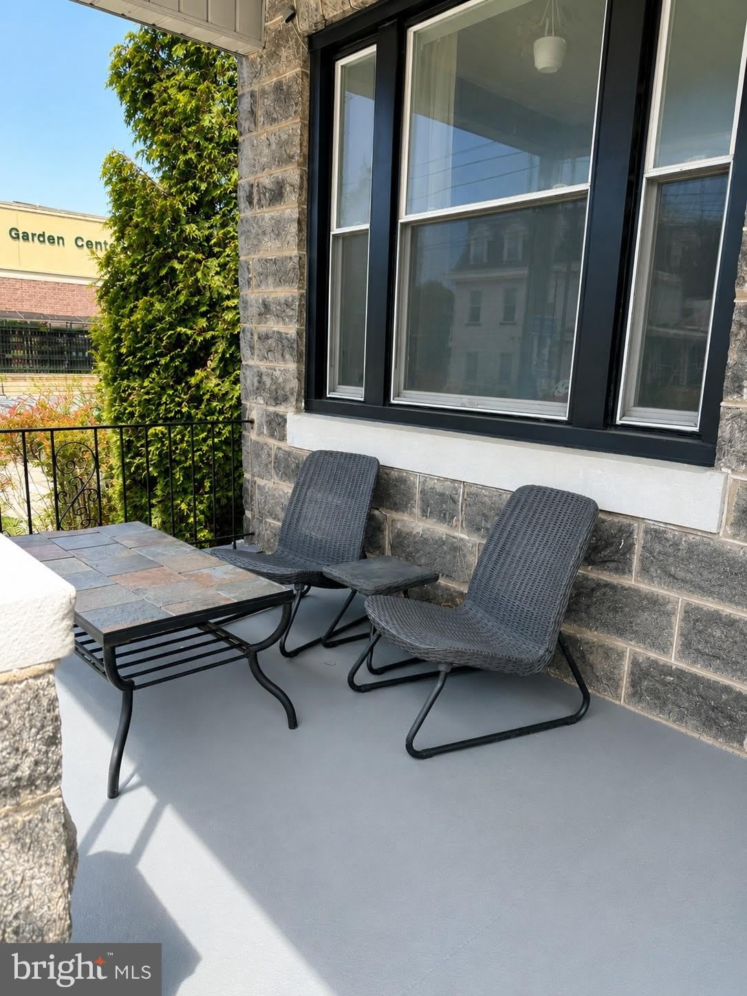 5547 Ridge Avenue – photo 4