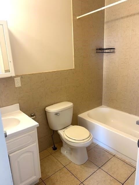 93 Western Ave – photo 5