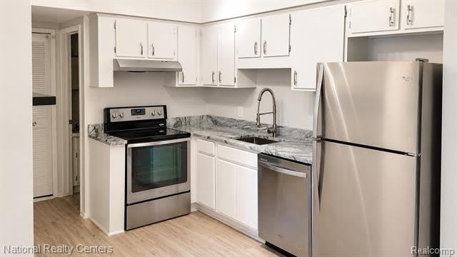 8697 KENNEDY Circle – photo 5