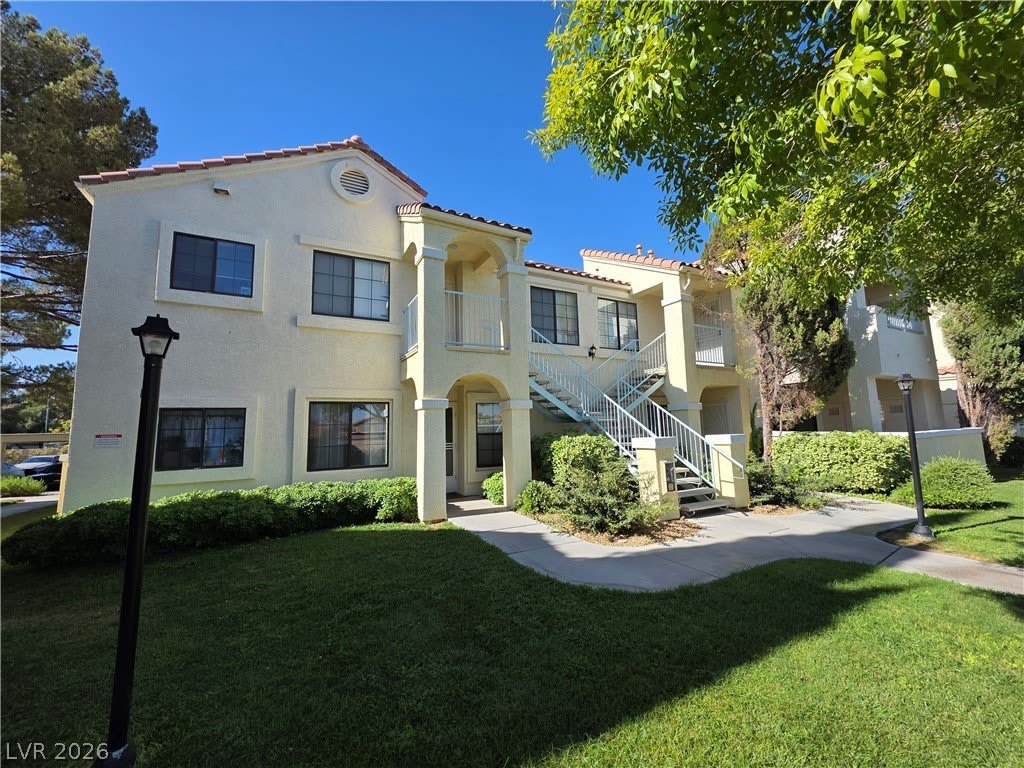 4865 S TORREY PINES Drive – photo 1