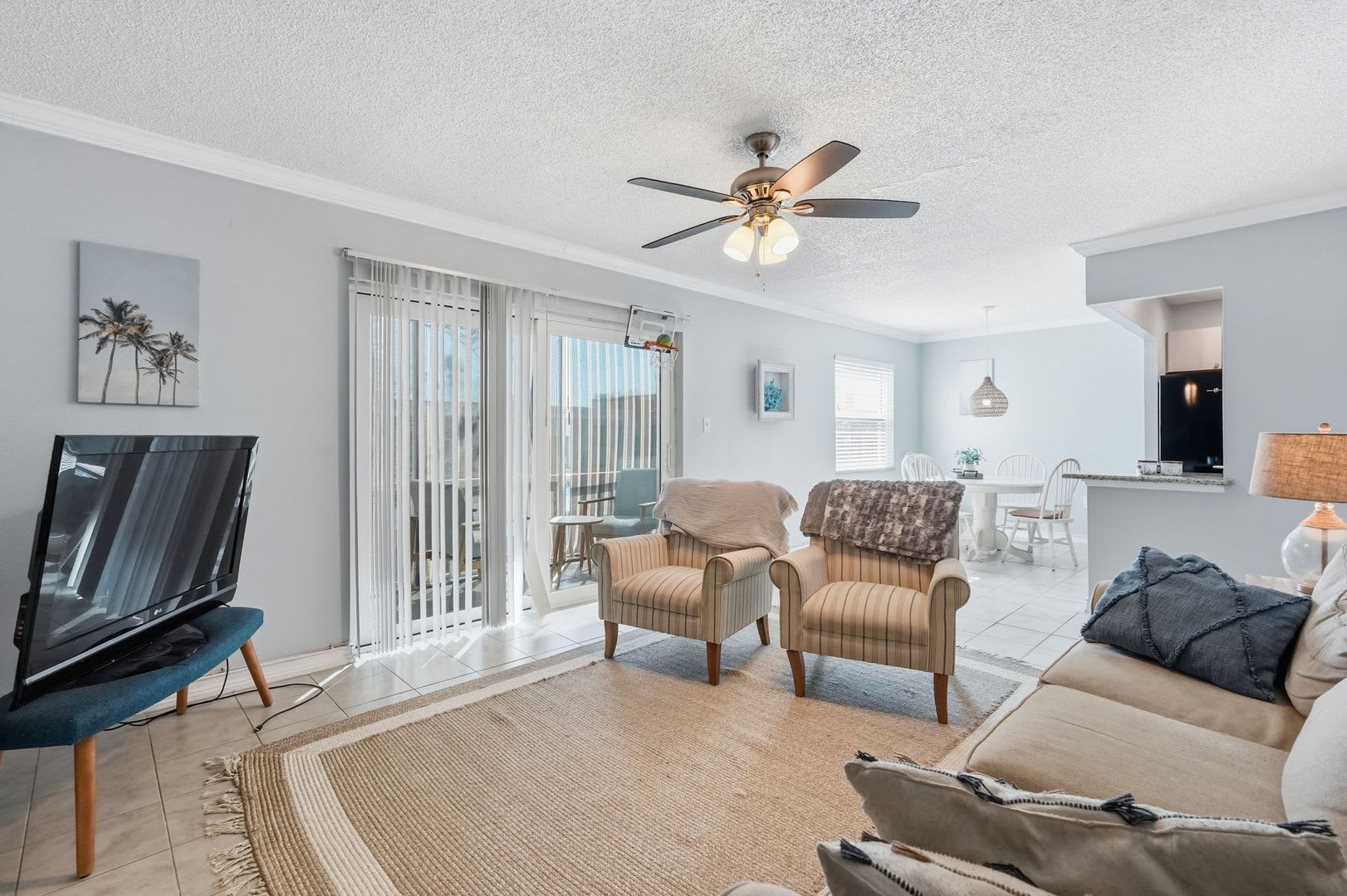 Beautiful Condo Located in Clearwater – photo 2