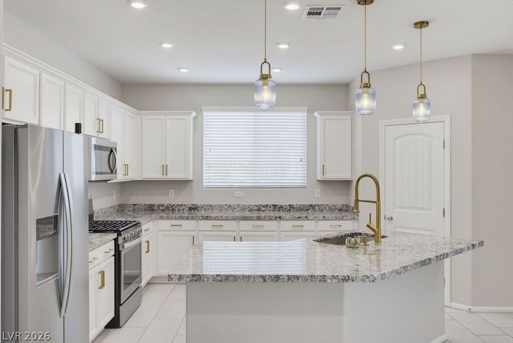 10661 Sariah Skye Avenue – photo 3