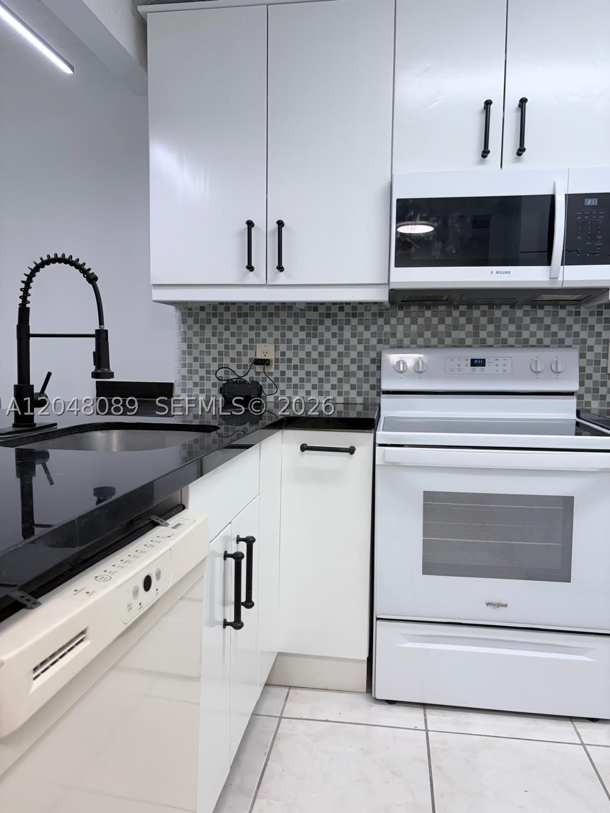 8305 Royal Palm Blvd – photo 2