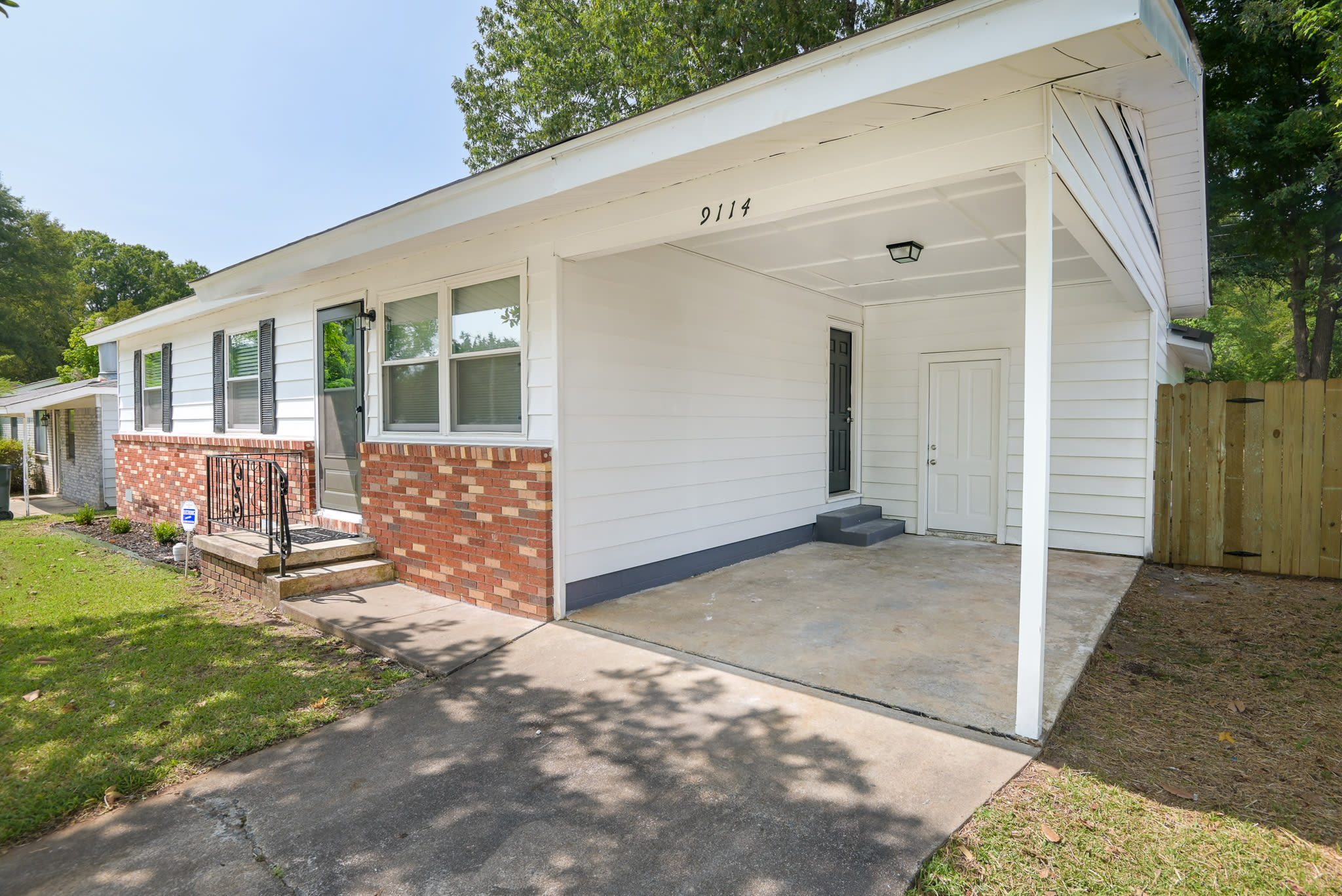 9114 Malabri Dr – photo 2