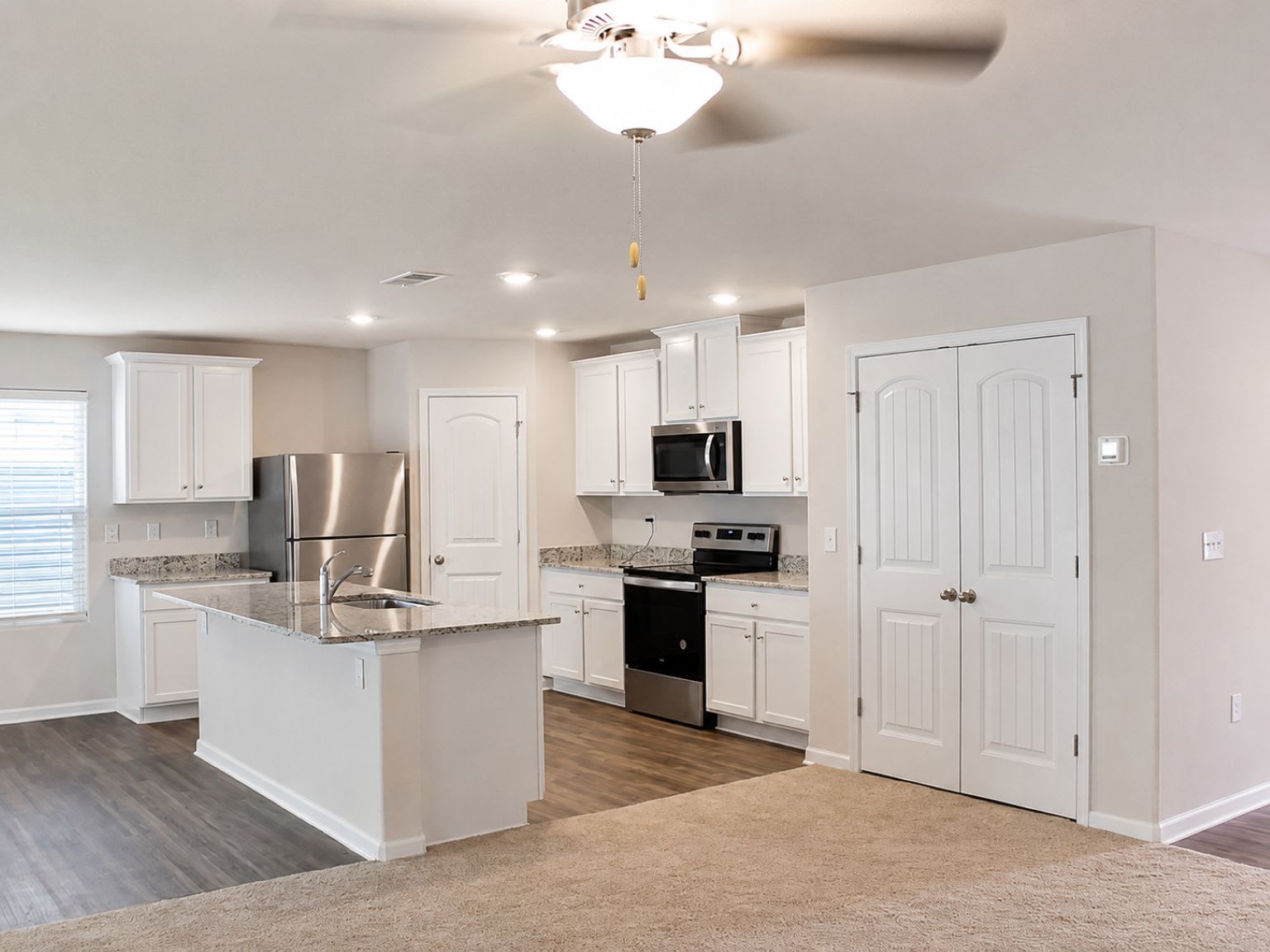 9201 Creedmore Hills Drive – photo 3