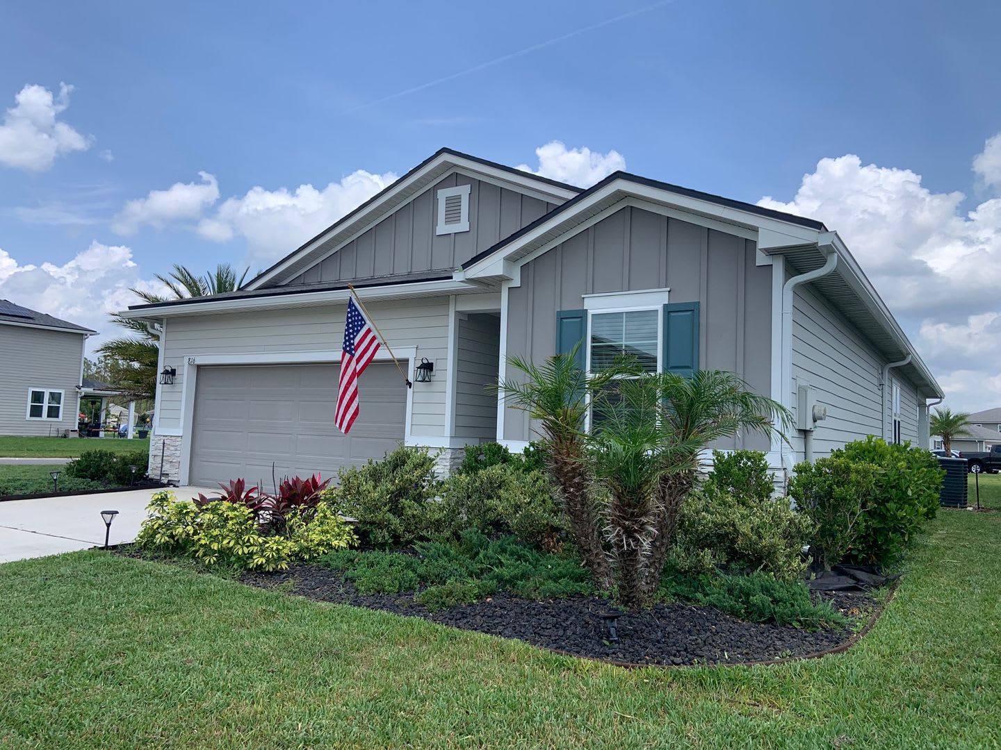 Gorgeous Corner Lot Home – photo 4