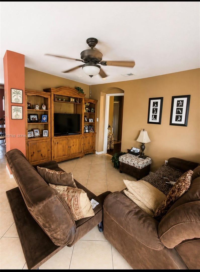16355 SW 46th Terrace 16355, Miami, FL 33185 – photo 4