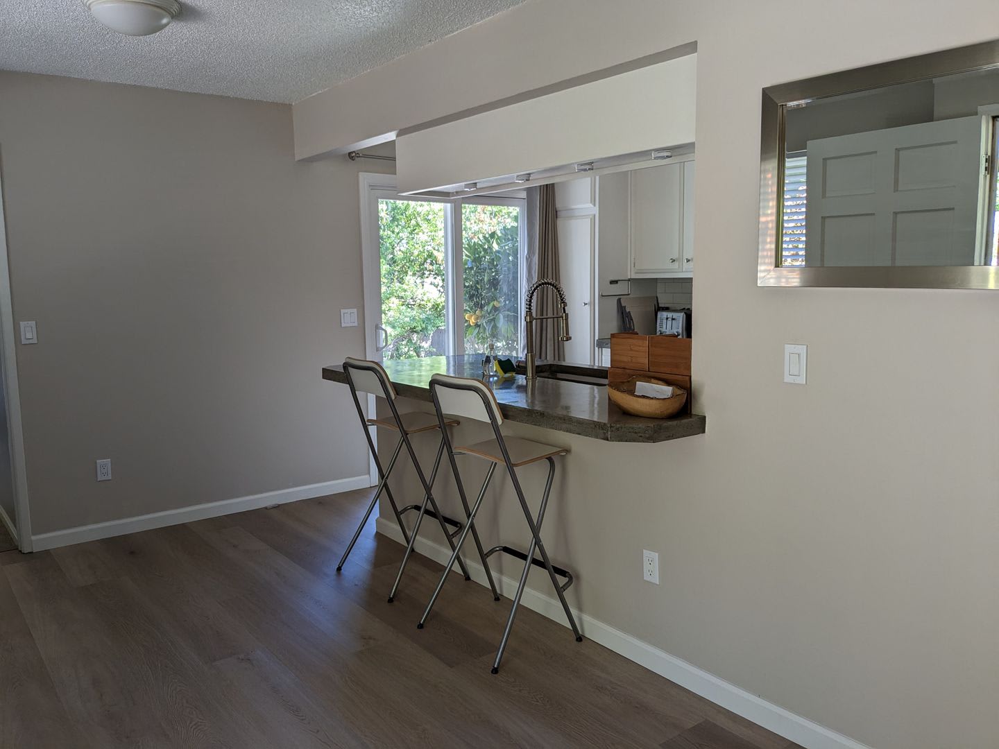 Cozy Carmel Valley Village House Fully Furnished – photo 4
