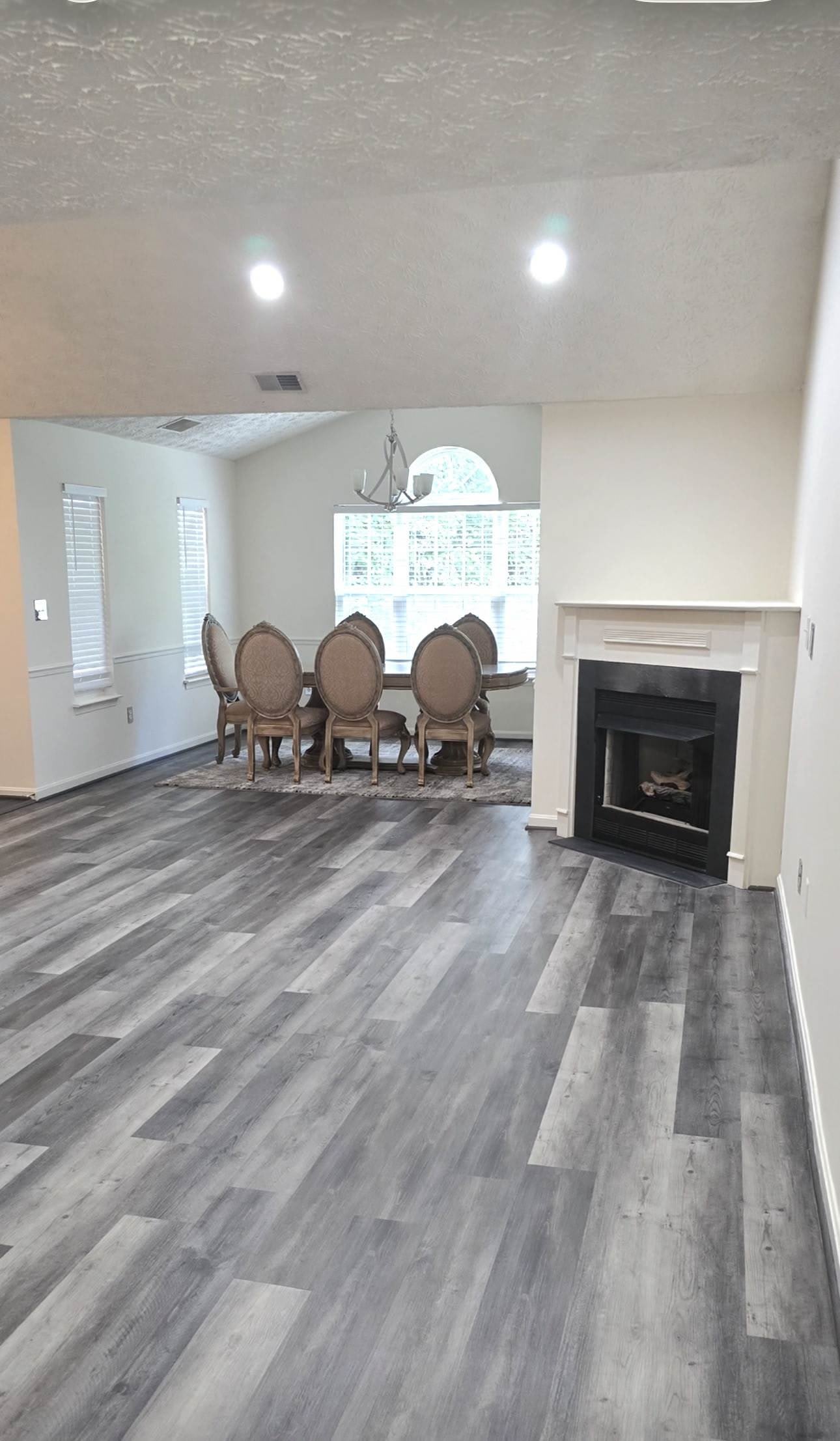 3708 Excalibur Court – photo 2