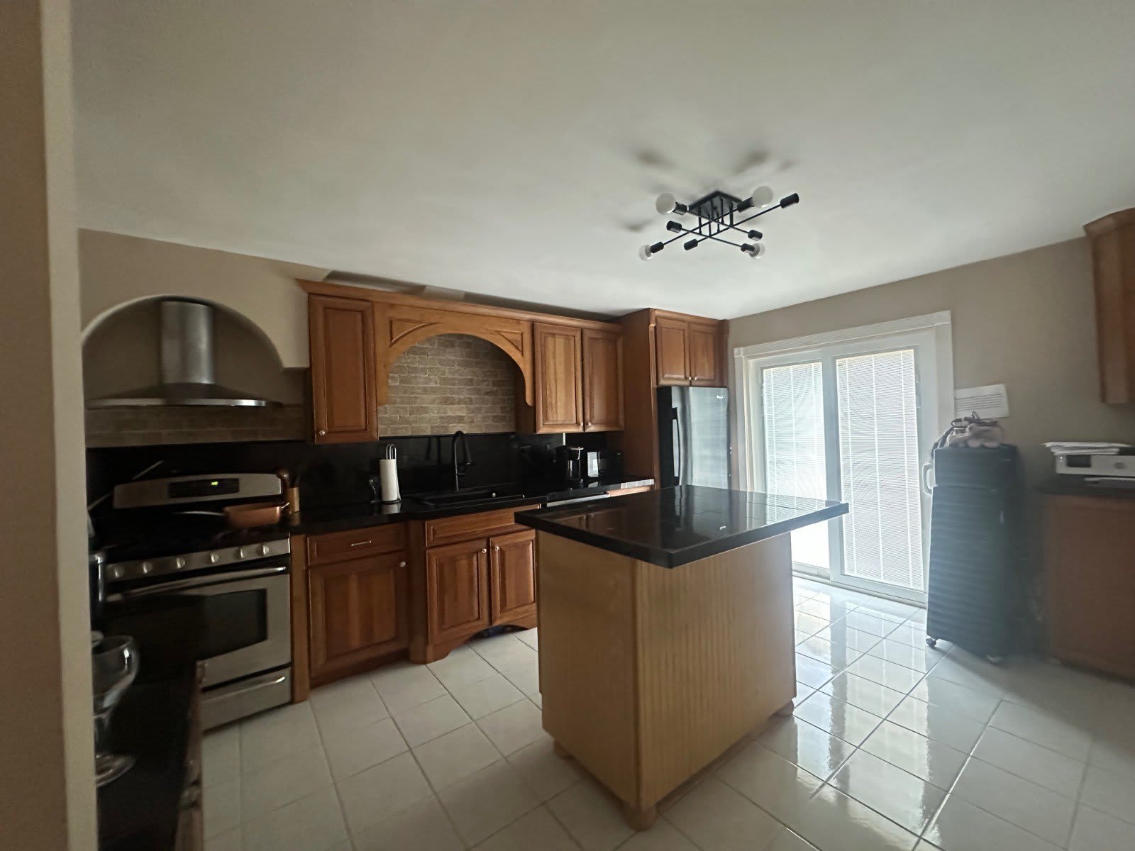 704 Sandra Place – photo 2