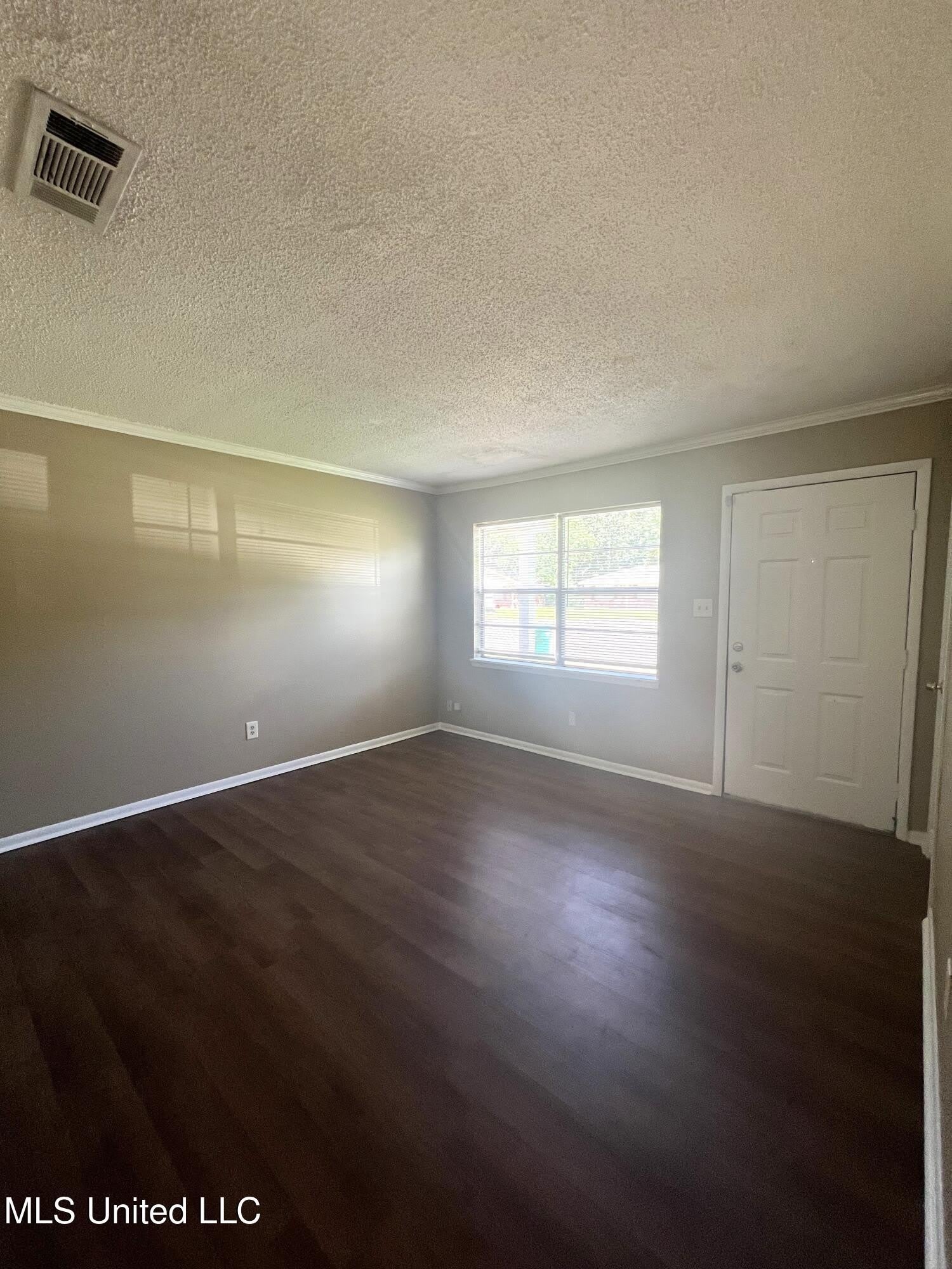 104 Michael Court – photo 4