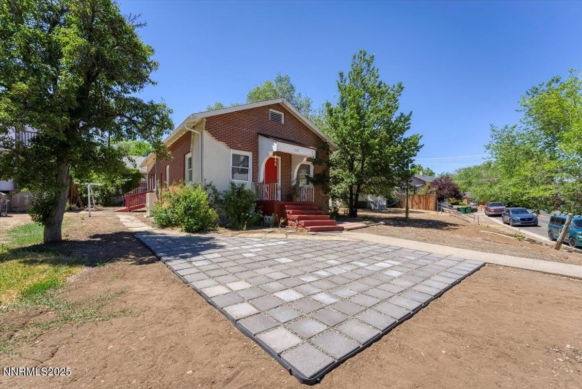 1145 Seminary Avenue – photo 3