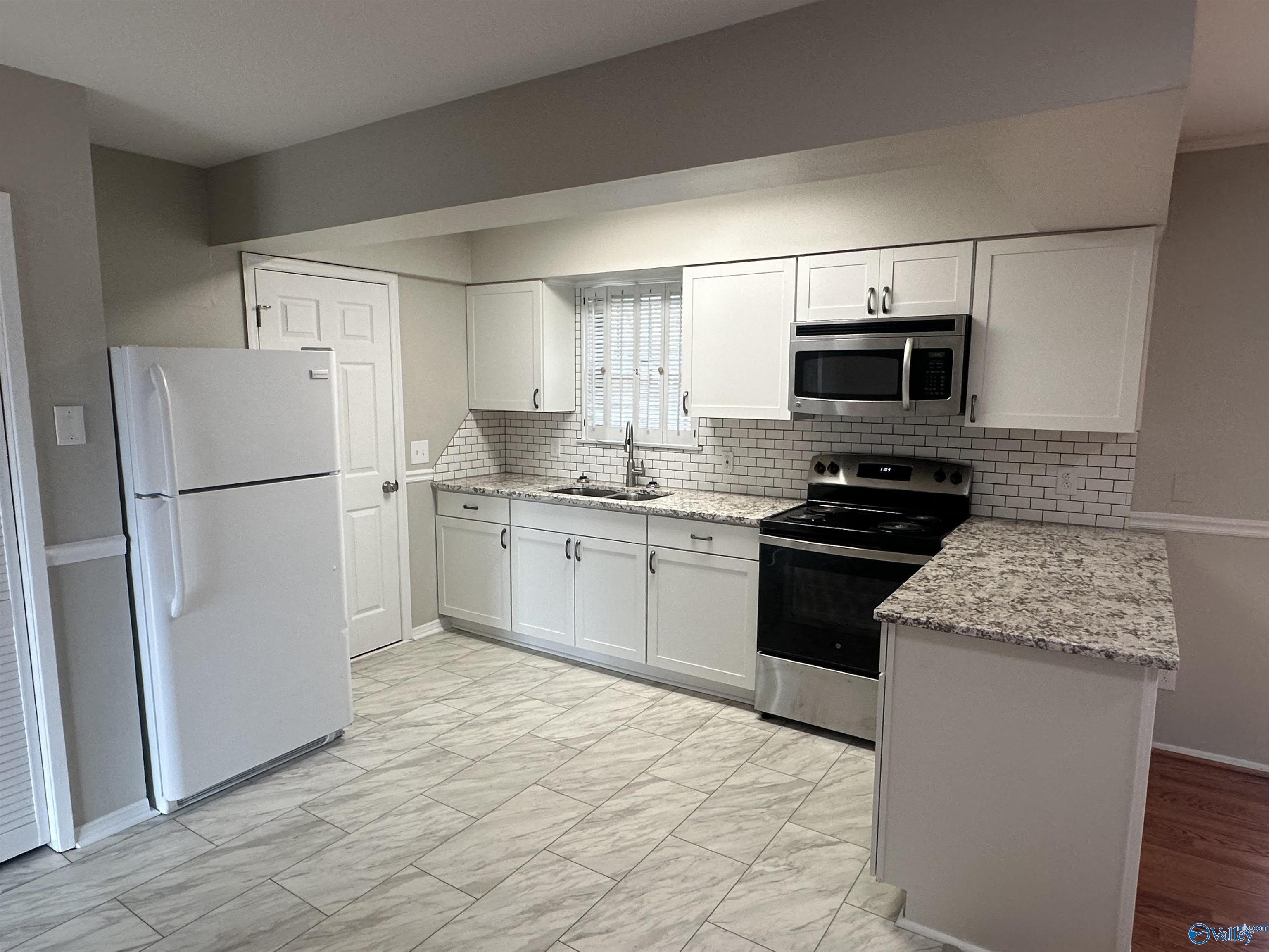 3912 Richland Drive – photo 4