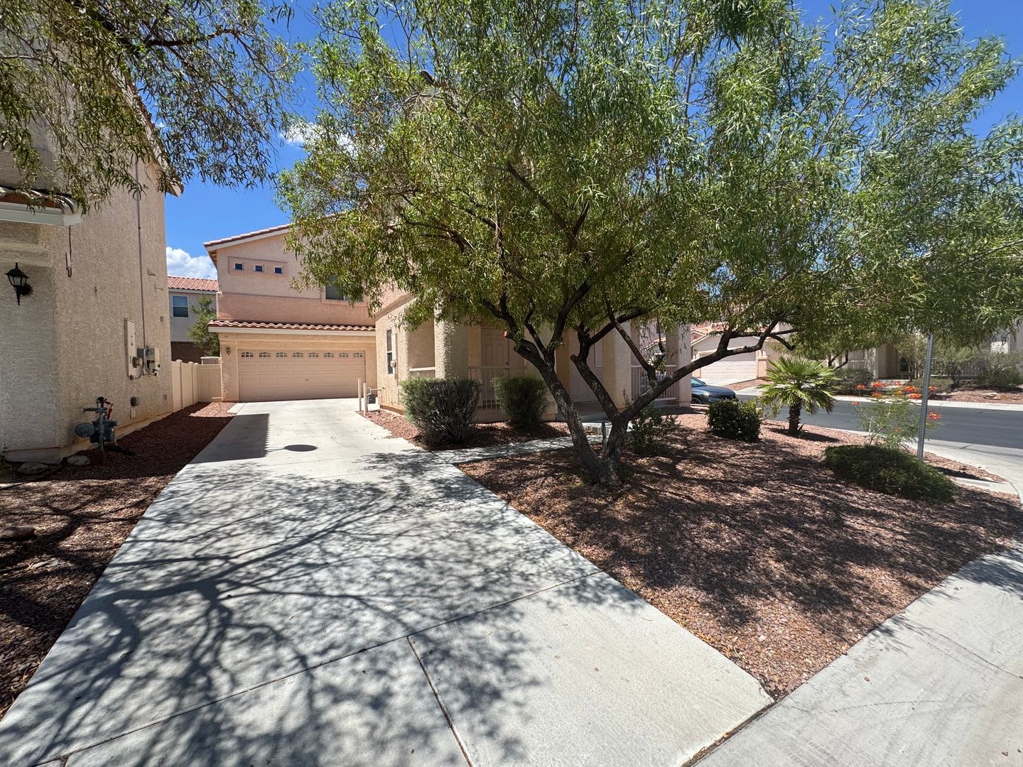 Pet Friendly Renovated 3-Bedroom Home in Gated Southwest Las Vegas Community – photo 2