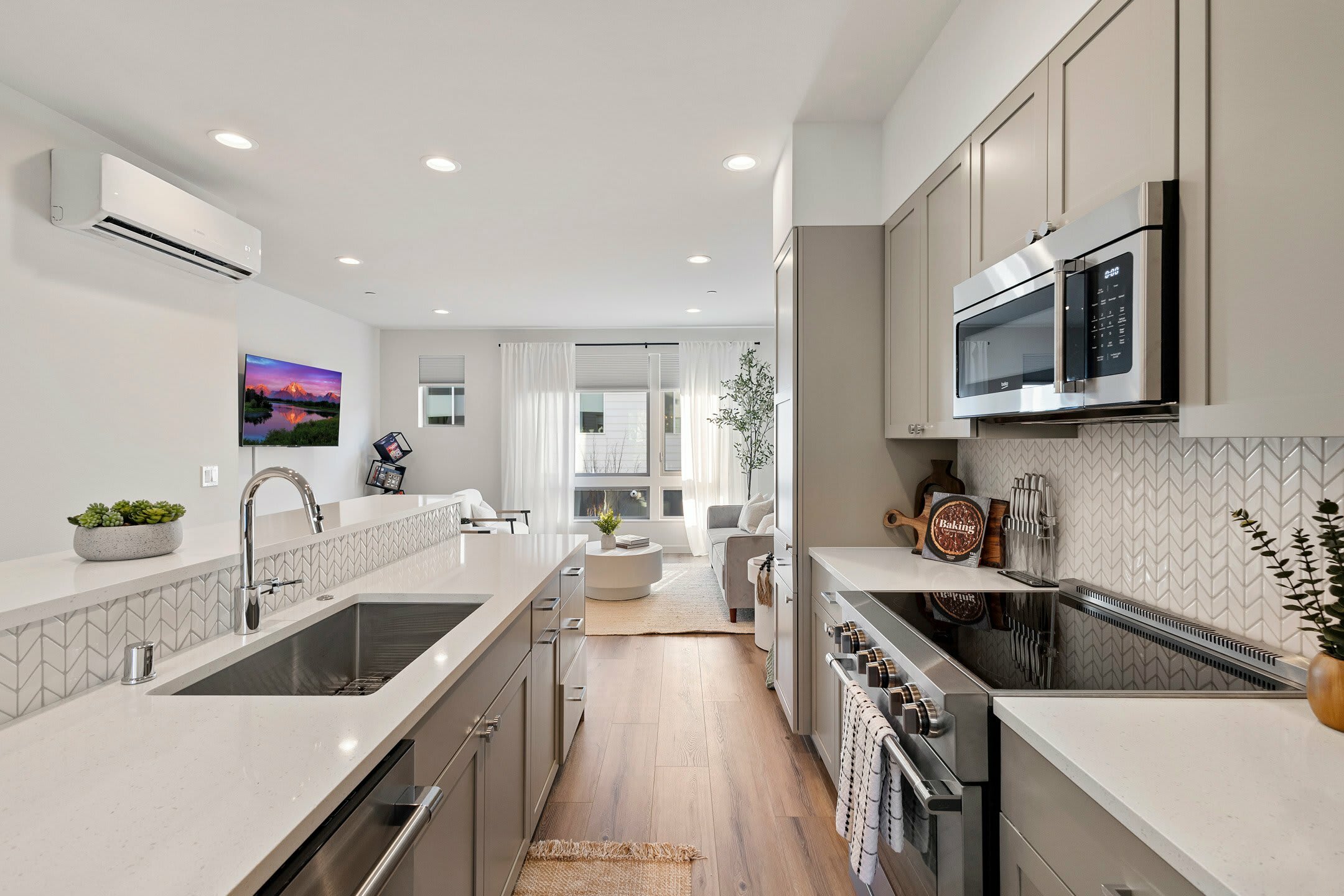 18007 3Rd Avenue Northeast – photo 4