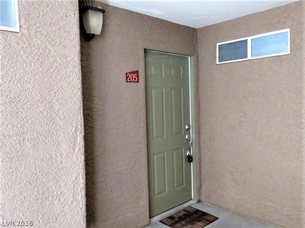 2101 BLUE BREEZE Drive – photo 1