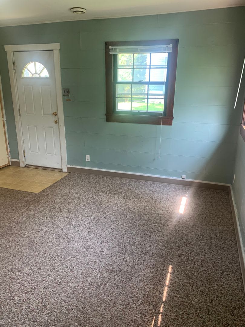 712.5 East Cottage Grove Avenue – photo 4