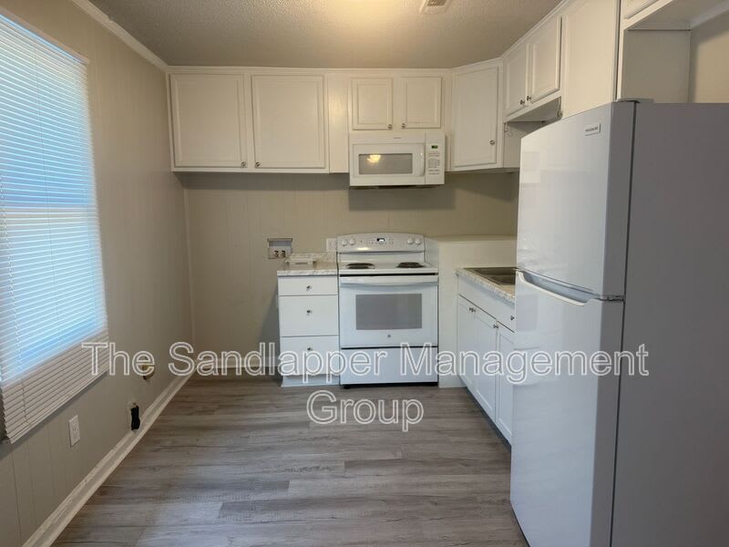 5061-5 Rockingham Street – photo 2
