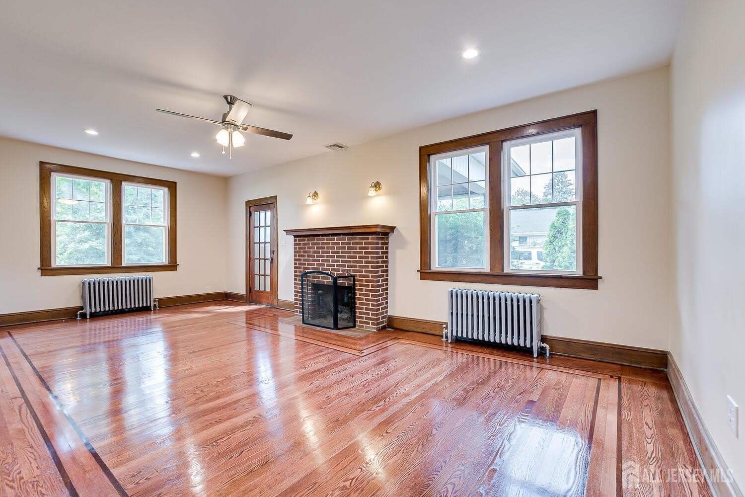338 Buckelew Avenue – photo 3
