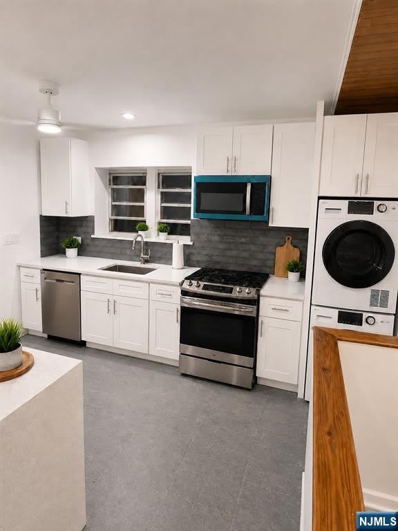 251 Grant Avenue – photo 2
