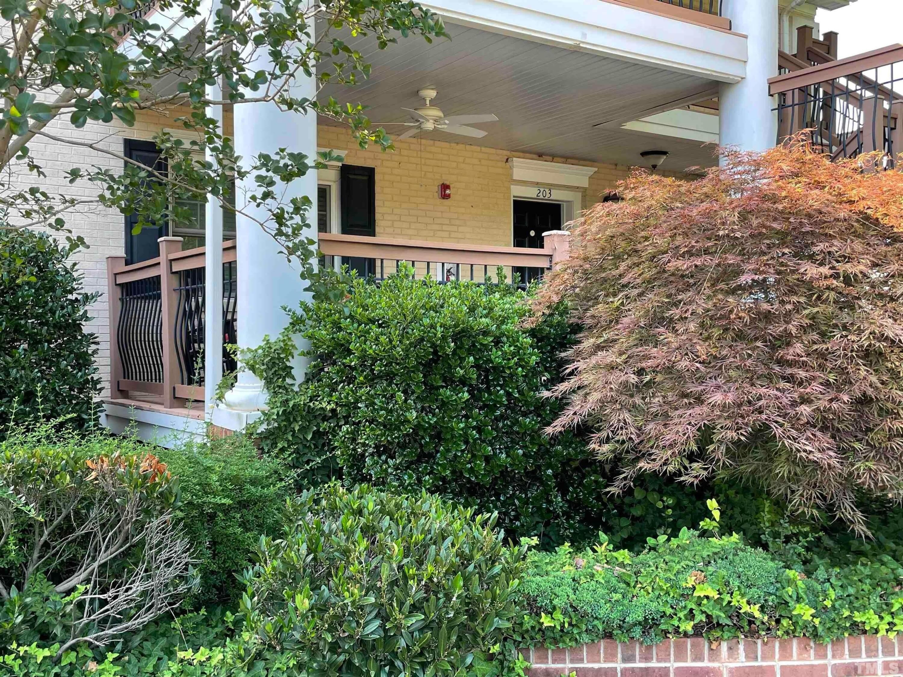 720 Bilyeu Street – photo 2