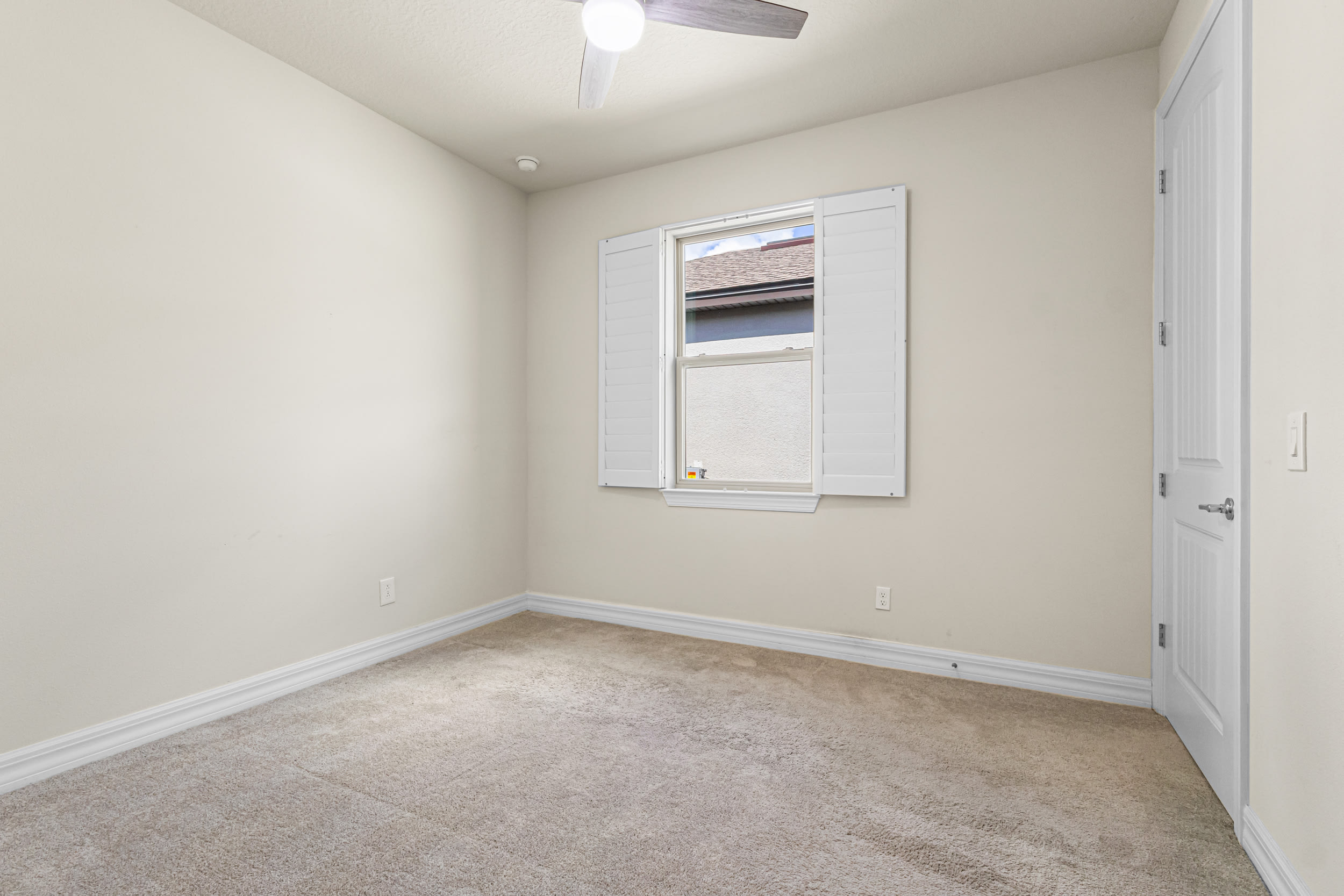 5517 Potenza Drive – photo 2