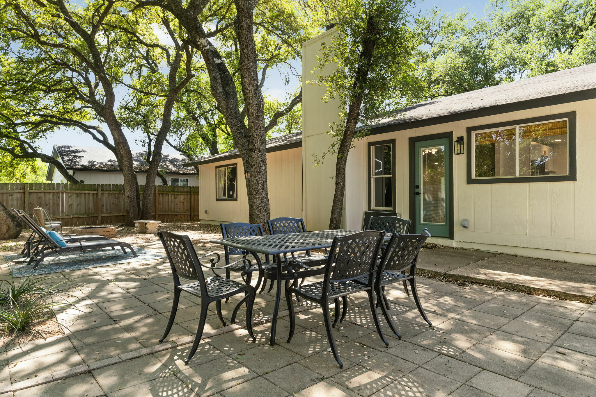 7507 Bender Drive – photo 5