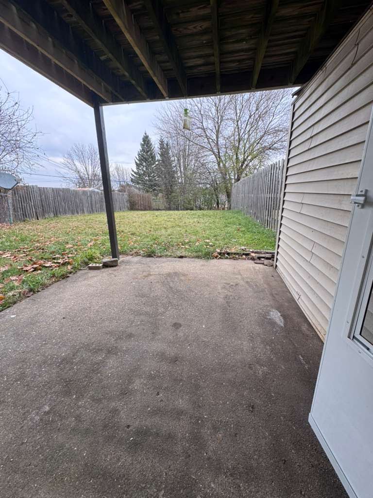 1801 Reetz Rd – photo 4