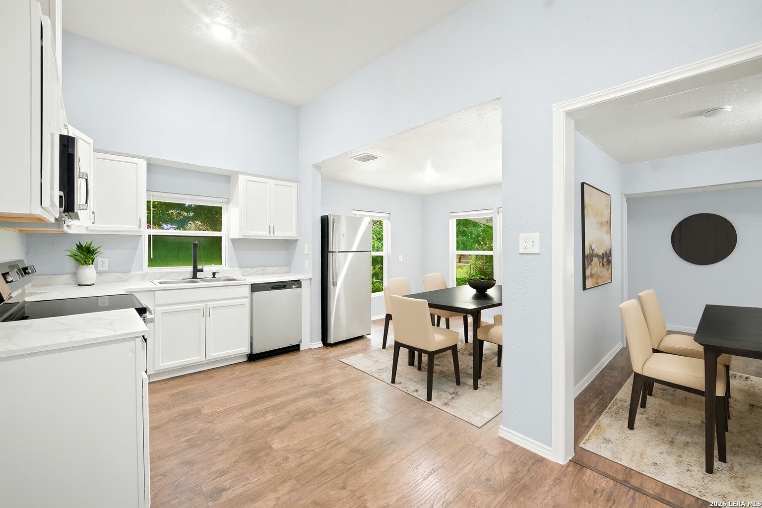 112 Avenue B – photo 3