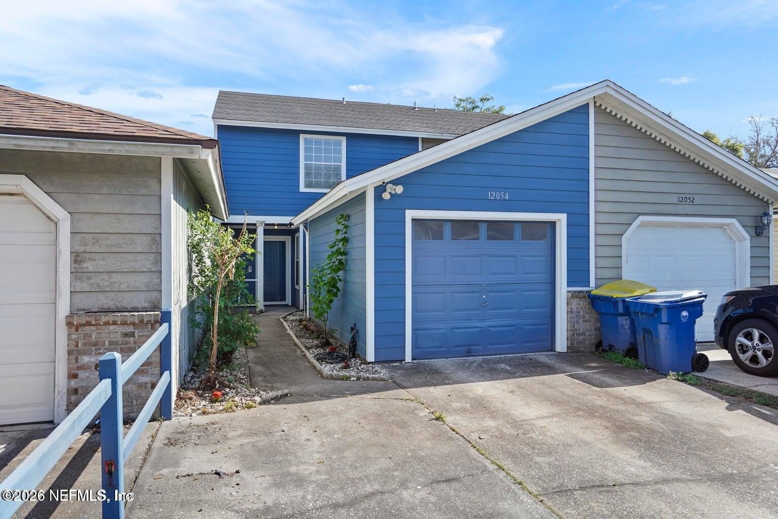 12054 Cobblewood Lane N – photo 1